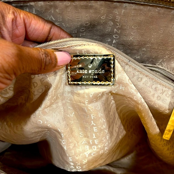 Large Kate Spade tote - Picture 3 of 5